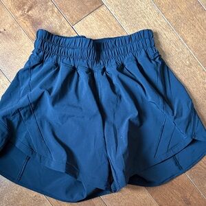lululemon athletica Black Athletic Shorts (size 2)